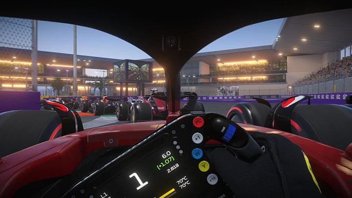 F122