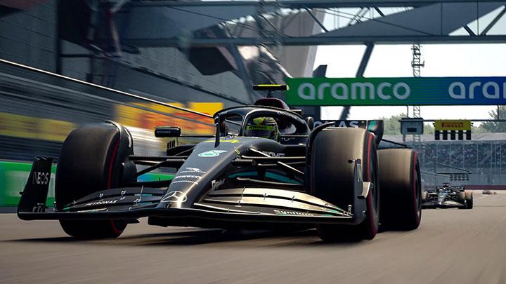 F12023